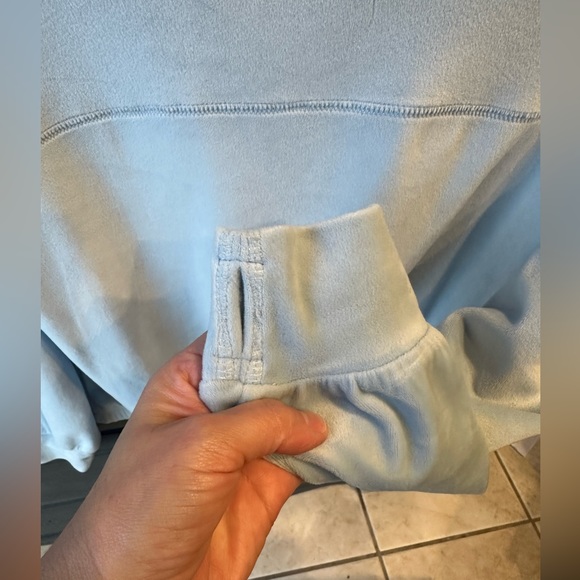 Girl’s Zella Velour sweater - Picture 4 of 5